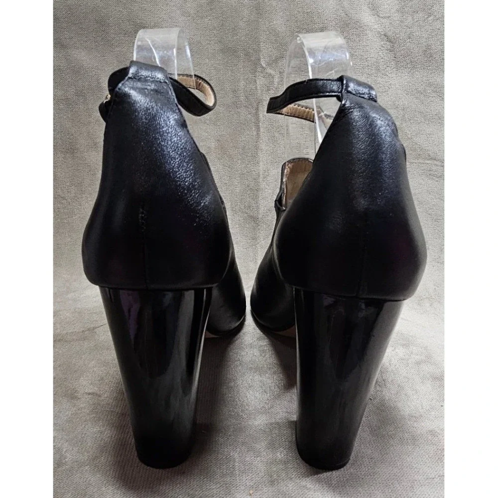G.I.L.I. Black Leather Peep Toe Ankle Strap Block Heel Shooties Booties Womens